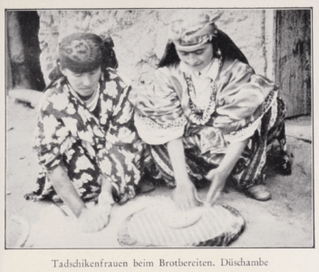 Auf dem Dach der Welt mit Phonograph und Kamera bei vergessenen Völker des Pamir - Wolfgang Lentz