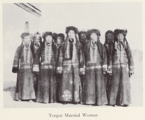 Men and Gods in Mongolia by Henning Haslund-Christensen